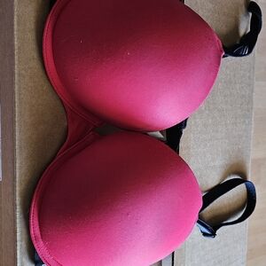 Victoria's Secret Pink and Black Pushup Bra